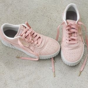 PUMA Platform Leather Sneakers, sz 10